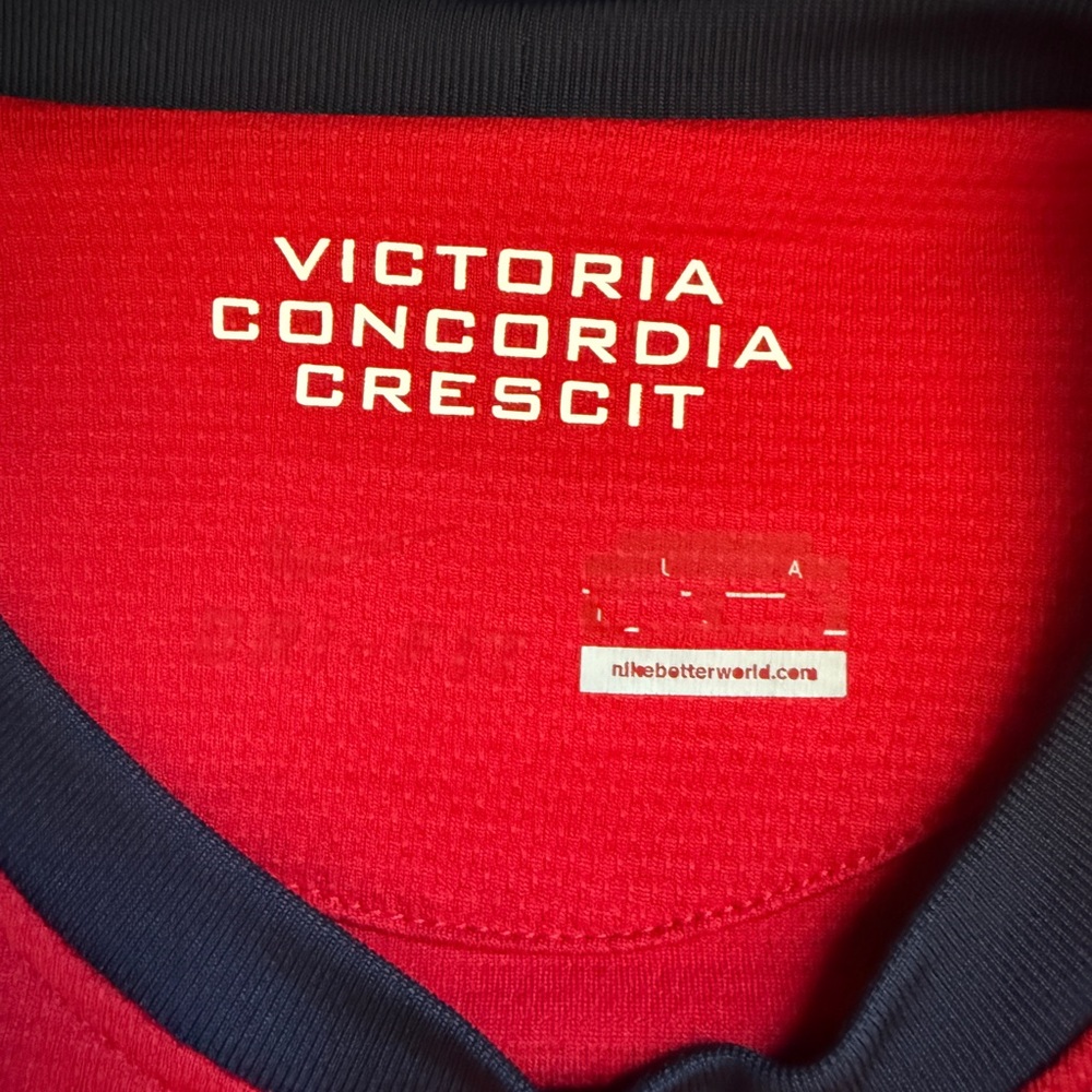 Nike Arsenal Red Soccer Jersey - Picture 9 of 9